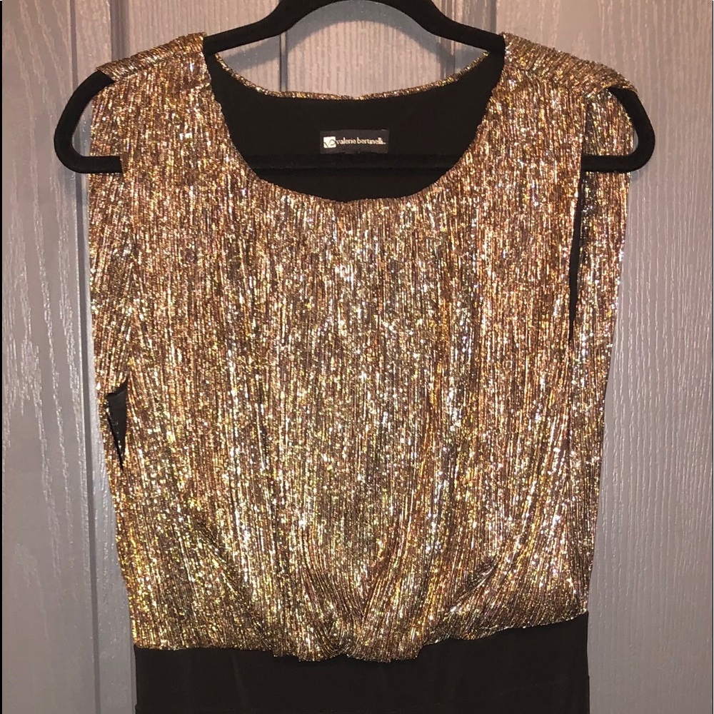 Gorgeous gold & black dress. Worn 1X. Any 3/$100!!